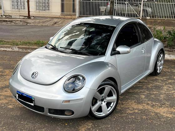 VOLKSWAGEN NEW BEETLE 2.0 MI 8V GASOLINA 2P MANUAL